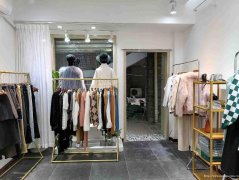 已转＊＊＊＊老城区东街附近服装店转让或出租