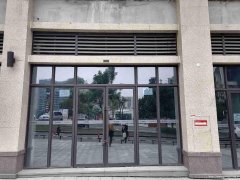 已租*********下江北大学城水街空门面出租