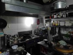 已转＊＊＊＊＊南岸商贸路餐饮店转让