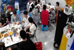 已转＊＊＊＊＊＊西区公馆三号夜宵店转让