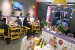 已转＊＊＊＊＊＊西区财富广场火锅店转让