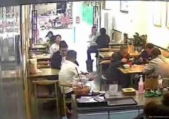 已转＊＊＊＊＊＊＊长宁县财富广场餐饮店转让