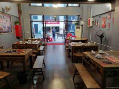 已转＊＊＊＊＊＊西区公馆三号餐饮店转让