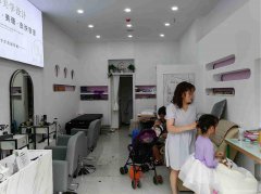 已转＊＊＊＊下江北翡翠城小区大门口旺铺2万2急转
