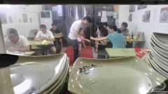 已转＊＊＊＊＊下江北紫金广场餐饮店转让