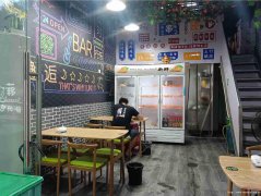 已转＊＊＊＊＊老城区金沙广场夜宵店2.98万转让