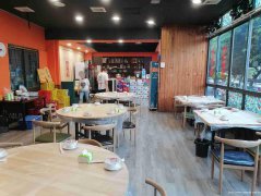 已转＊＊＊＊＊老城区金沙广场餐饮店转让