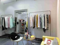 已转＊＊＊＊＊＊＊老城区明伦堂服装店转让