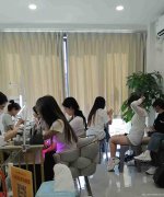 下江北大学路一号小区门口门面2万8急转