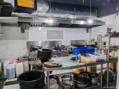已转＊＊＊＊＊＊＊＊叙州区鹭湖宫中餐夜宵店转让