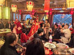 南溪区北滨路火锅店18万急转
