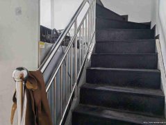 老城区青年街餐饮店1万8急转