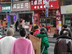 老城区抗建路口子上知名奶茶店转让