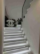 西区原著荟美容院转让，