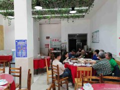 上江北葡萄园餐饮店4万6急转