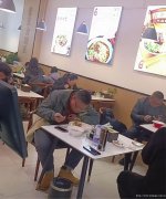 柏溪翠柏商贸城面馆转让，接手可营业
