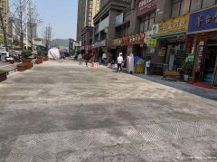 已租* * * * * * * * 下江北邦泰国际空门面出租