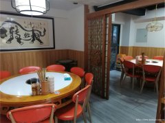 已转* * * * * * * * *下江北铜雀台火锅店转让