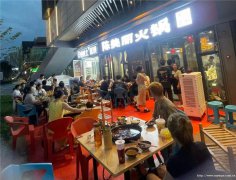 已转* * * * *  *下江北万象汇火锅店转让，店里生意