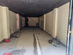 南岸鼎业兴城十字路口空门面出租出售，