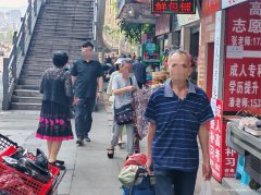 老城区南街餐饮店转让，接手可营业