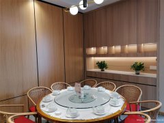 上江北未来广场中餐馆转让，接手可营业