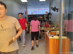 已转* * * ** * * *西区鲁能公馆抄手店转让，接手