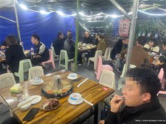 老城区世茂金座云锦火锅店转让，接手可以营业