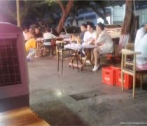 南岸建国路面馆转让，