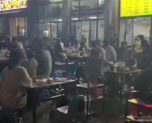西区邦泰天誉十字路口串串店转让，接手可营业