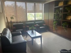 老城区金沙广场空门面出租，适合各行各业
