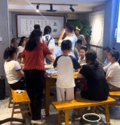 已转* * * * 南岸商贸路十字路口火锅店急转