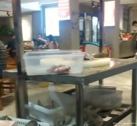 已转* * * * 南岸商贸路十字路口火锅店急转