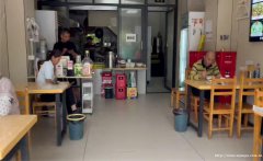 南岸东区华侨城早餐中餐店转让，接手可营业