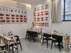 叙州区鹭湖宫美容美甲店转让，接手可营业