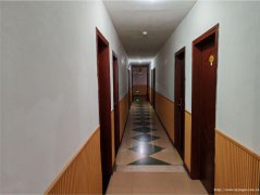 南岸东区南门桥头宾馆房间出租，拎包入住