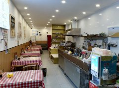 西区缇香湾大门口早餐中餐店转让，接手可营业