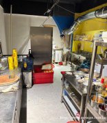 西区原著荟小区门口餐饮店转让，接手可营业