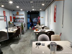 已转* * * *  *西区邦泰天誉火锅店转让