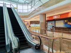 南岸莱茵春天美食城空门面出租，可以实地考察