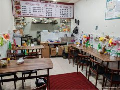 老城区水井街猪脚饭转让，接手可营业