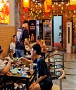 上江北公园首席火锅店转让，接手可营业