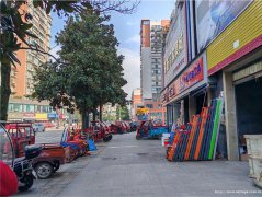 编号74，高县世纪尚品空门面出租