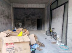 编号74，高县世纪尚品空门面出租