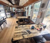 编号84，下江北临港中央餐饮店9千急转