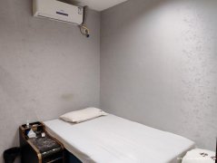 编号86，西区翡翠堂十字路口足浴店转让