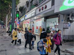 编号91，叙州区翠柏商贸城十字路口知名奶茶店转让