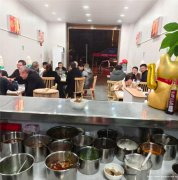 编号101，高县龙湾国际面馆转让