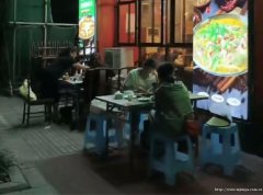 编号102，老城区栈房街火锅店转让