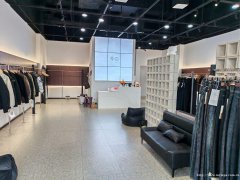 编号150，西区宜宾天地服装店急转